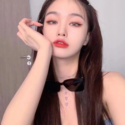 好女三头瞒